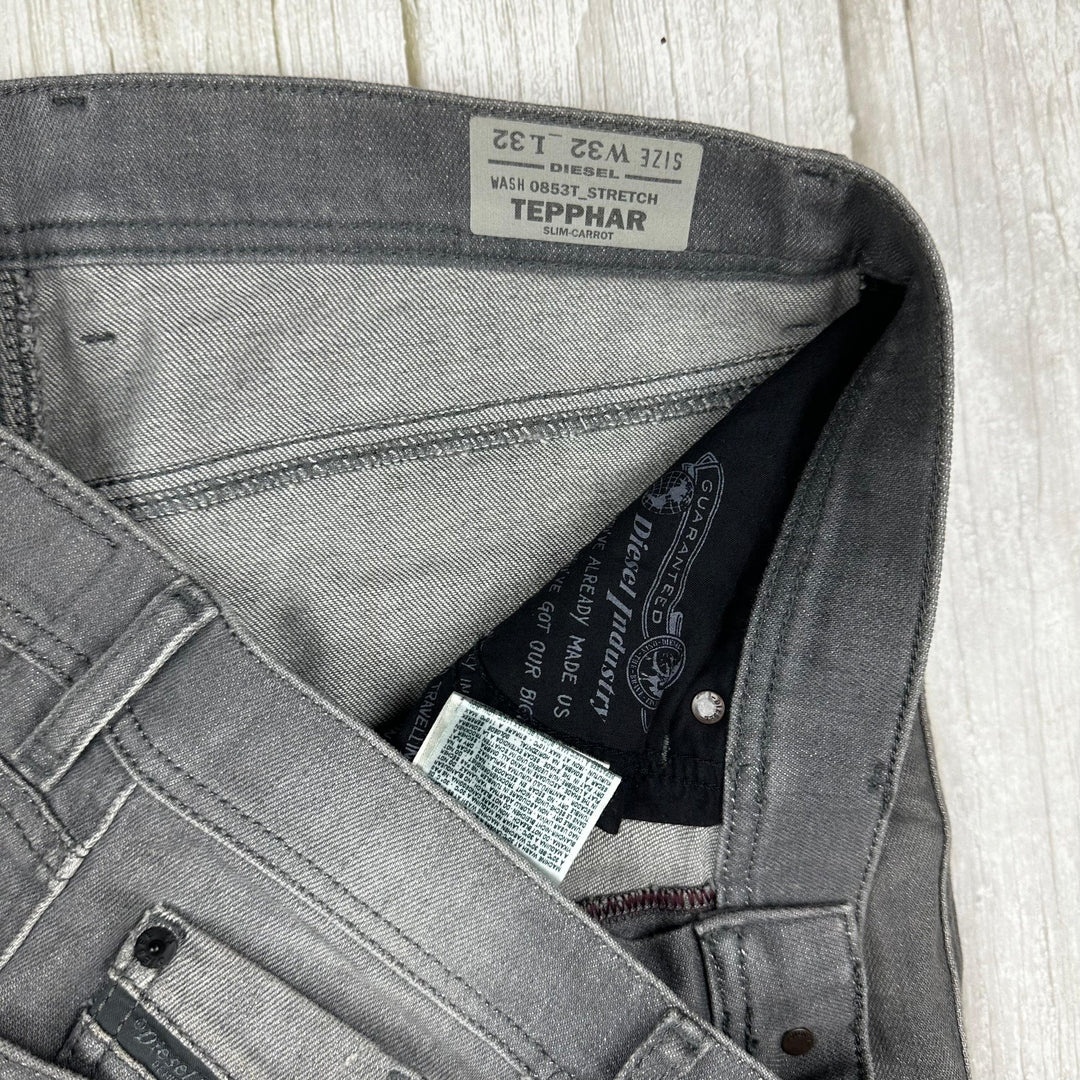 Diesel Mens 'Tepphar' Slim Carrot Grey Jeans - Size 32/32 - Jean Pool