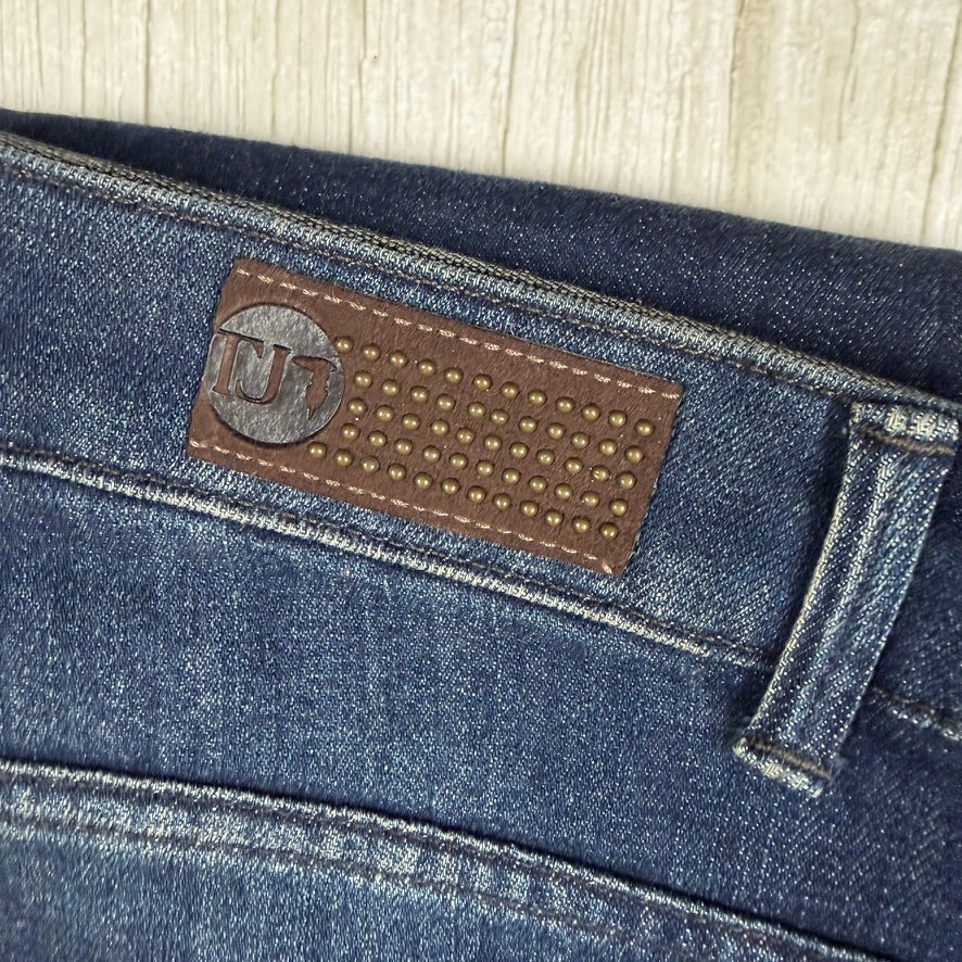 Trussardi Jeans - Italian  'Mod. 130 ' Stretch Jeans  -Size 28