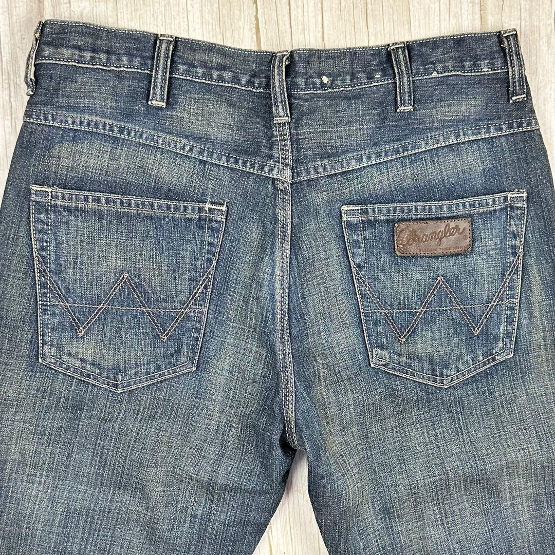 Wrangler Mens Classic 'Alaska' Jeans - Size 33 - Jean Pool