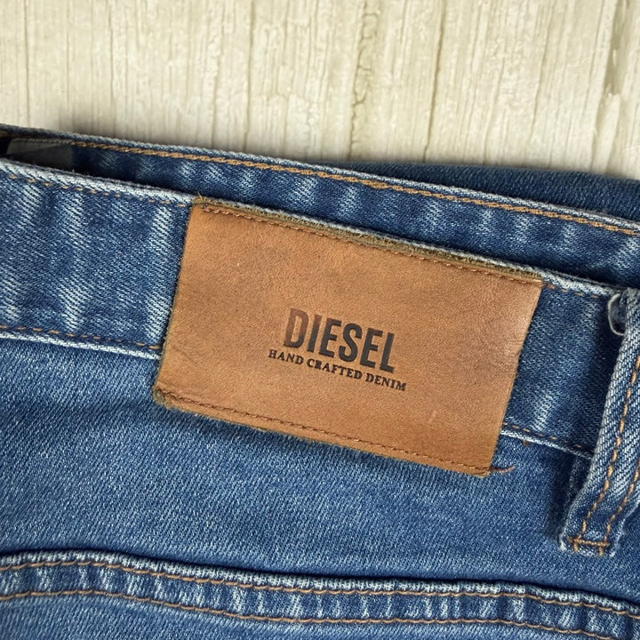 Diesel Mens Regular Slim Straight Jeans - Size 34/34