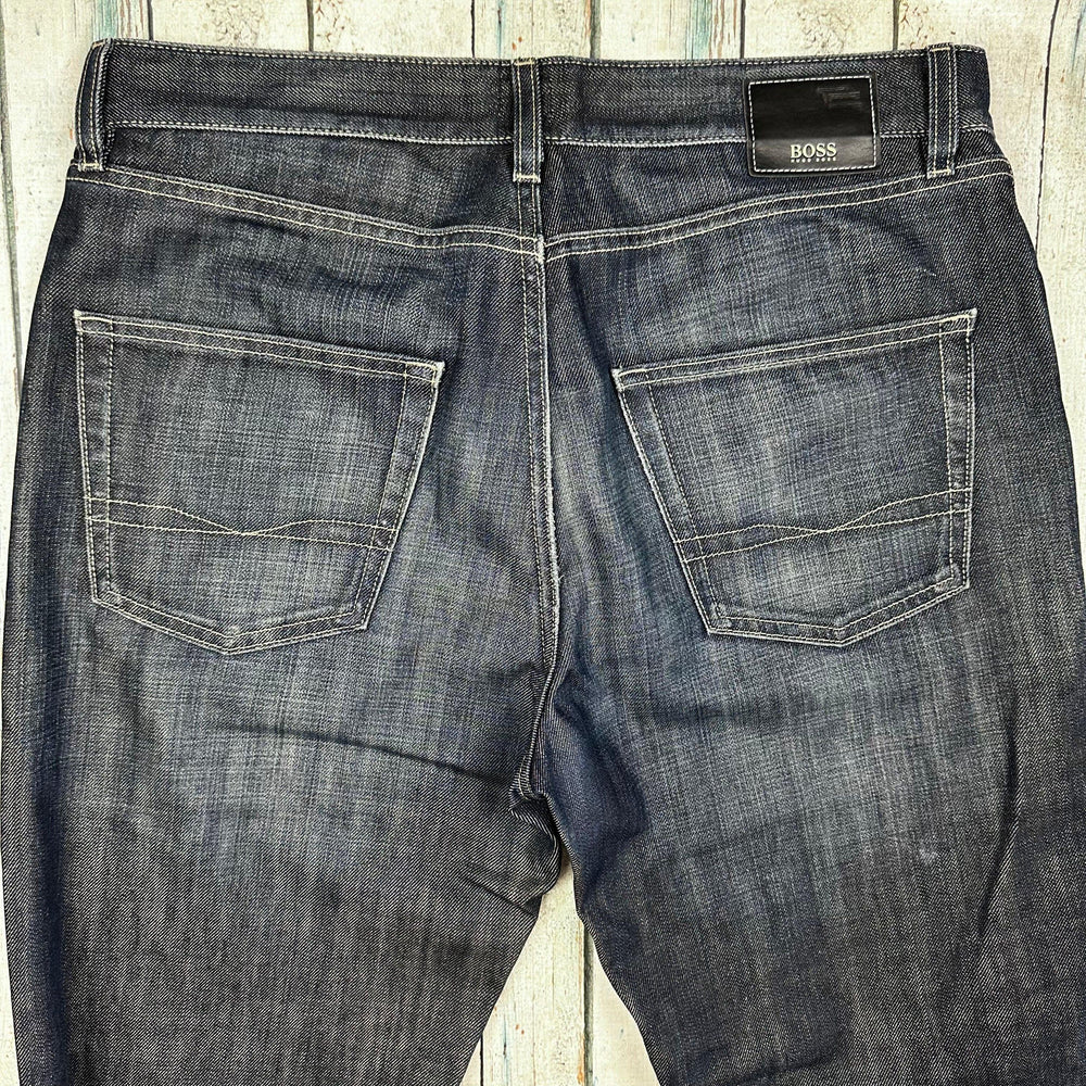 Hugo Boss Men's 'Texas' Classic Jeans - Size 34 - Jean Pool