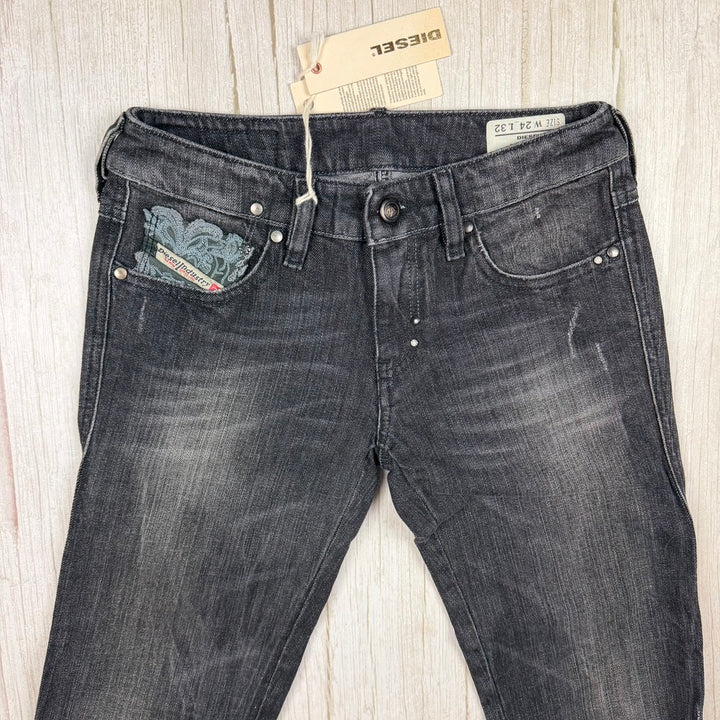 NWT- Diesel Y2K Ladies 'Lhela' Slim  Straight Low Rise Jeans -Size 24/32
