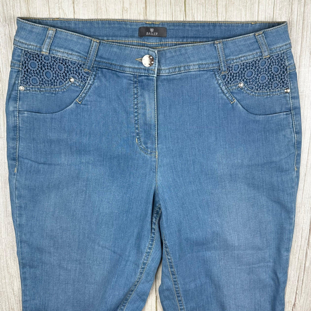 Basler 'Julienne' Mid Slim Crop Jeans - Size 16