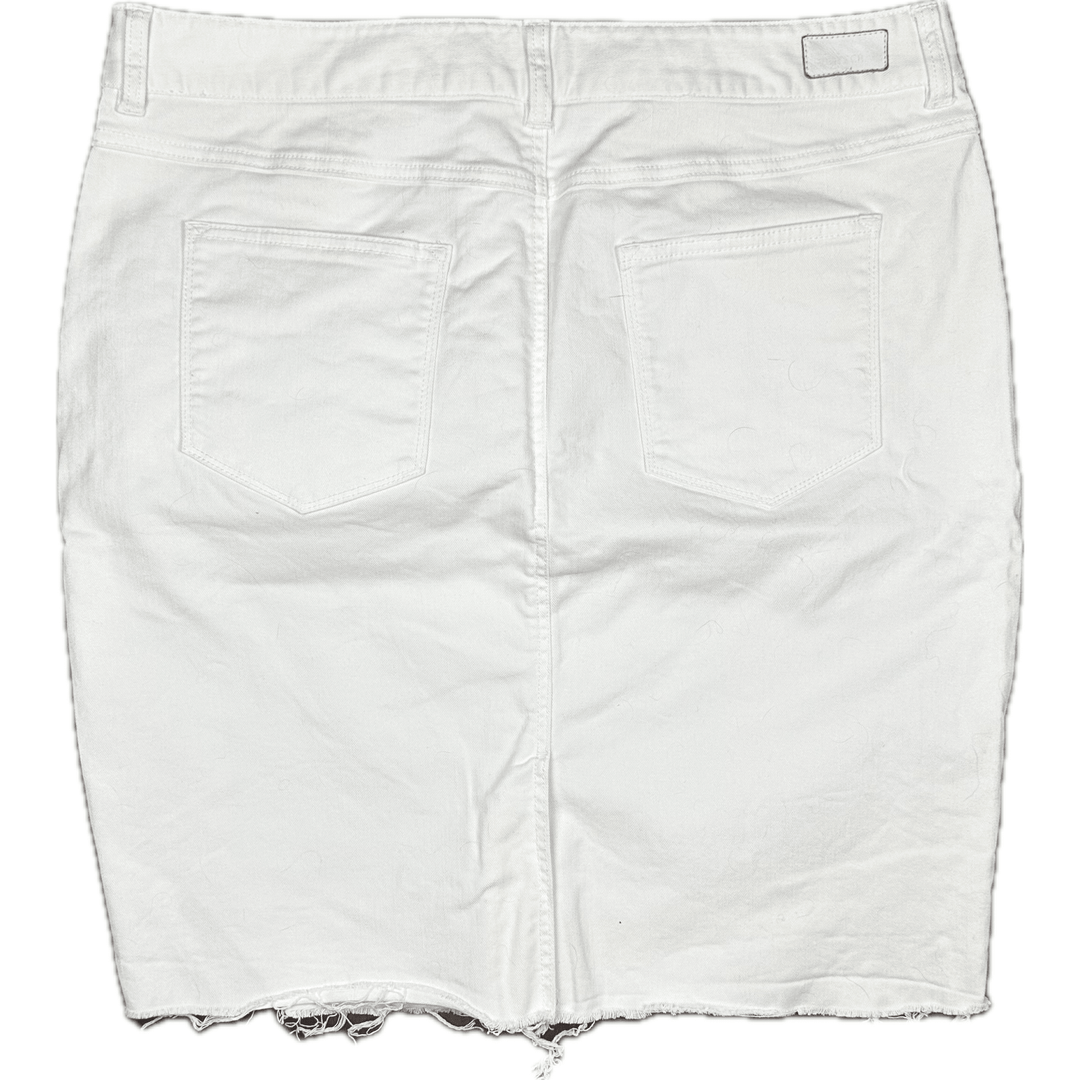 Sportscraft White Denim Raw Hem Skirt - Size 14 - Jean Pool