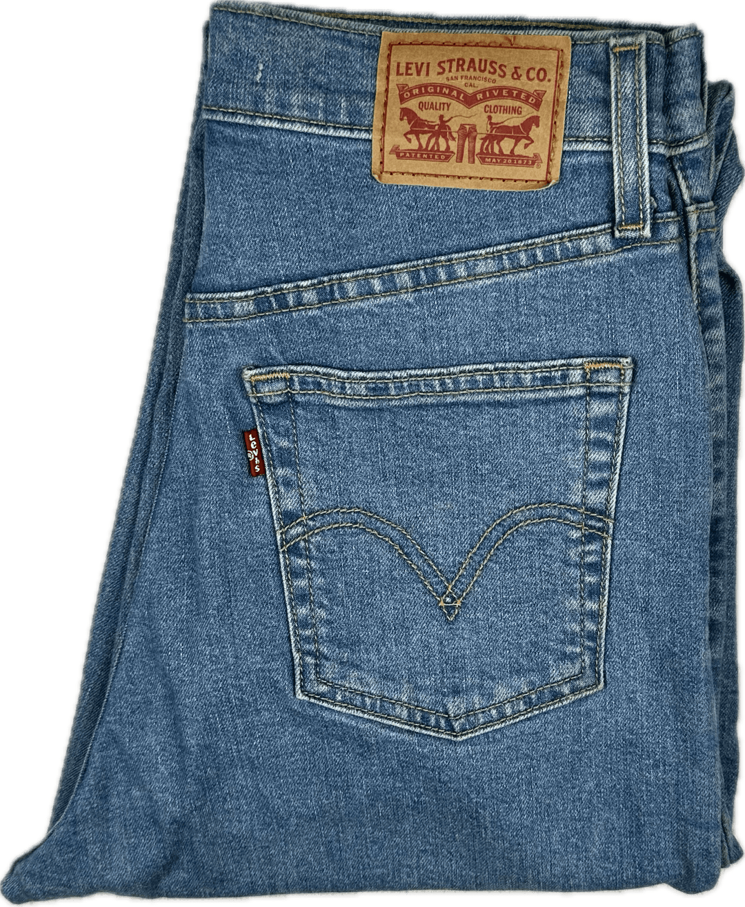 Levis Ladies ‘High Waisted Mom Jeans'  - Size 28