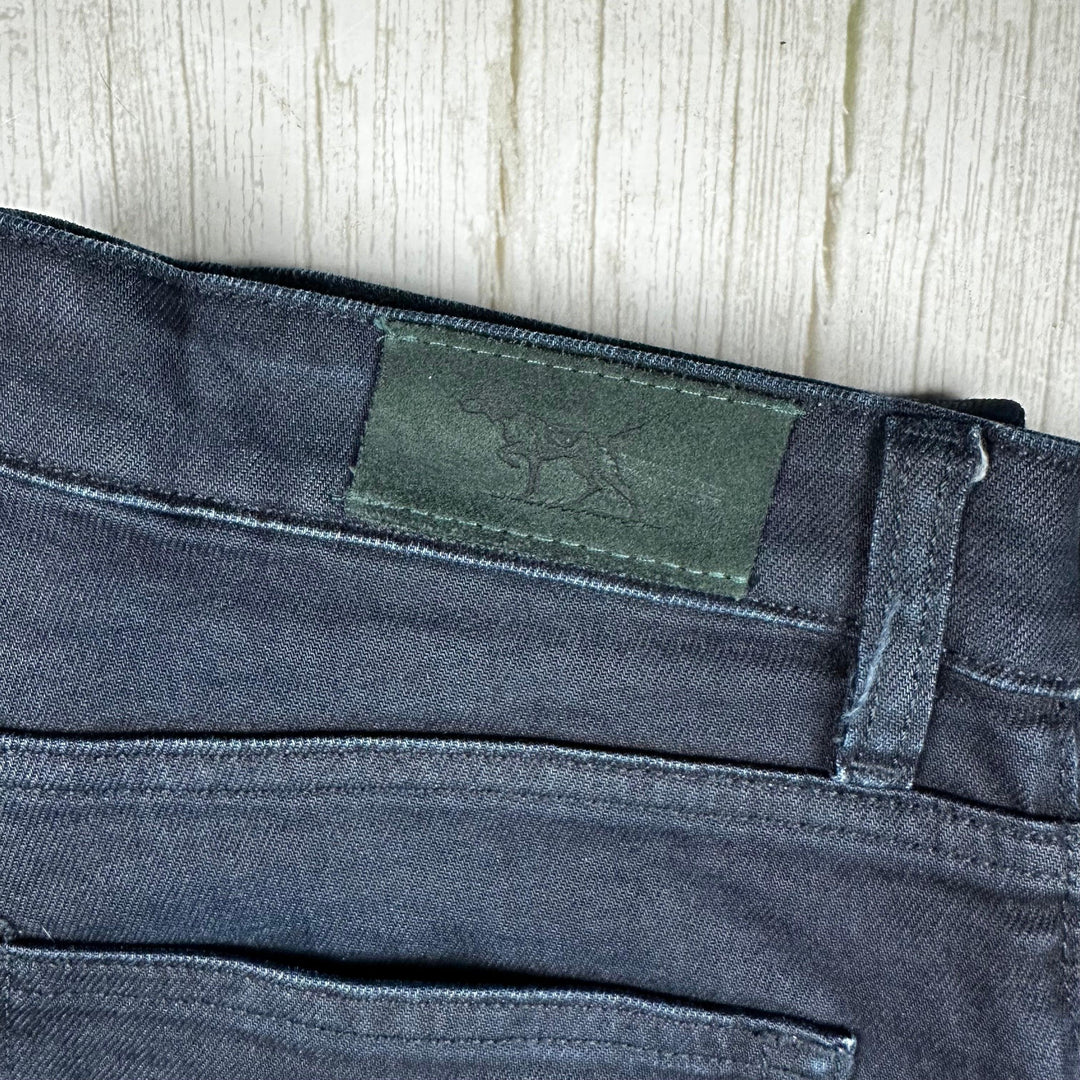 Rodd & Gunn Mens Dark Denim  'Slim Fit' Jeans - Size 32