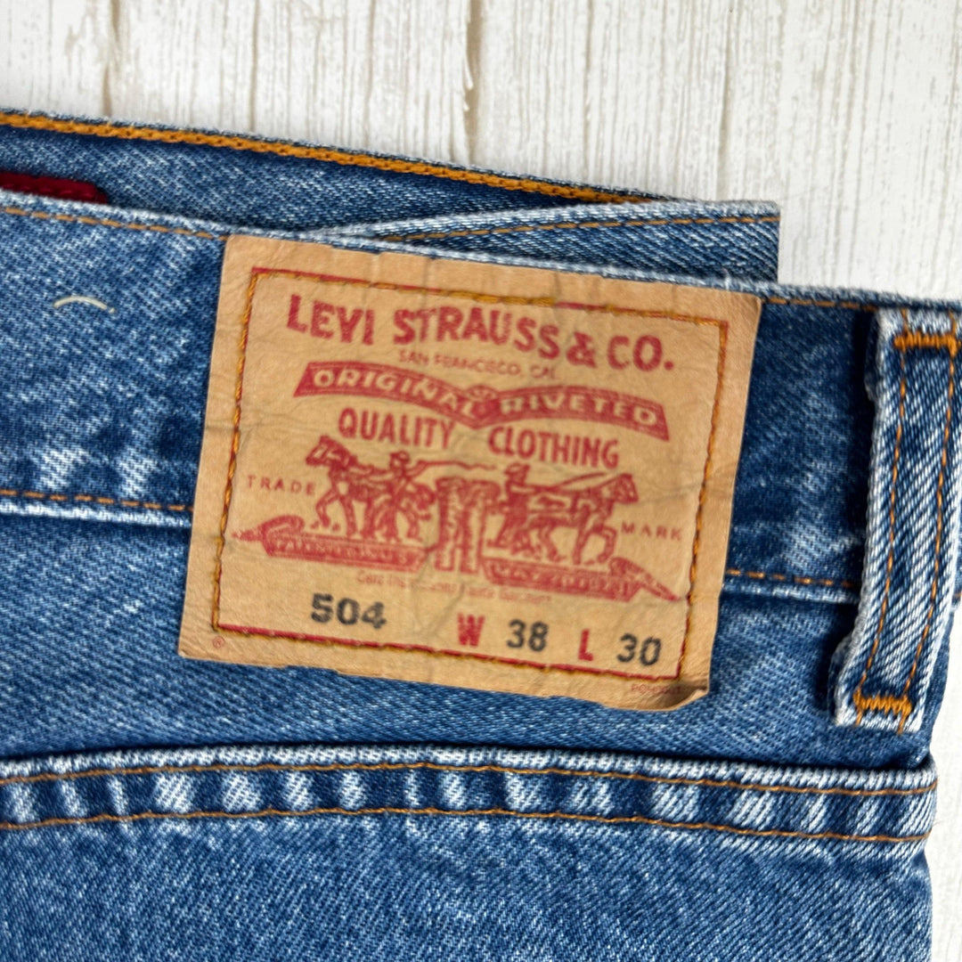 Levis Classic 504 Mens Regular Straight Jeans - Size 38