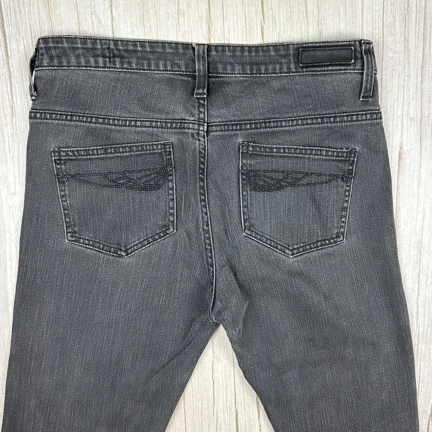 18th Amendment Aussie Made  'Lollobrigida' Straight Fit Jeans- Size 28