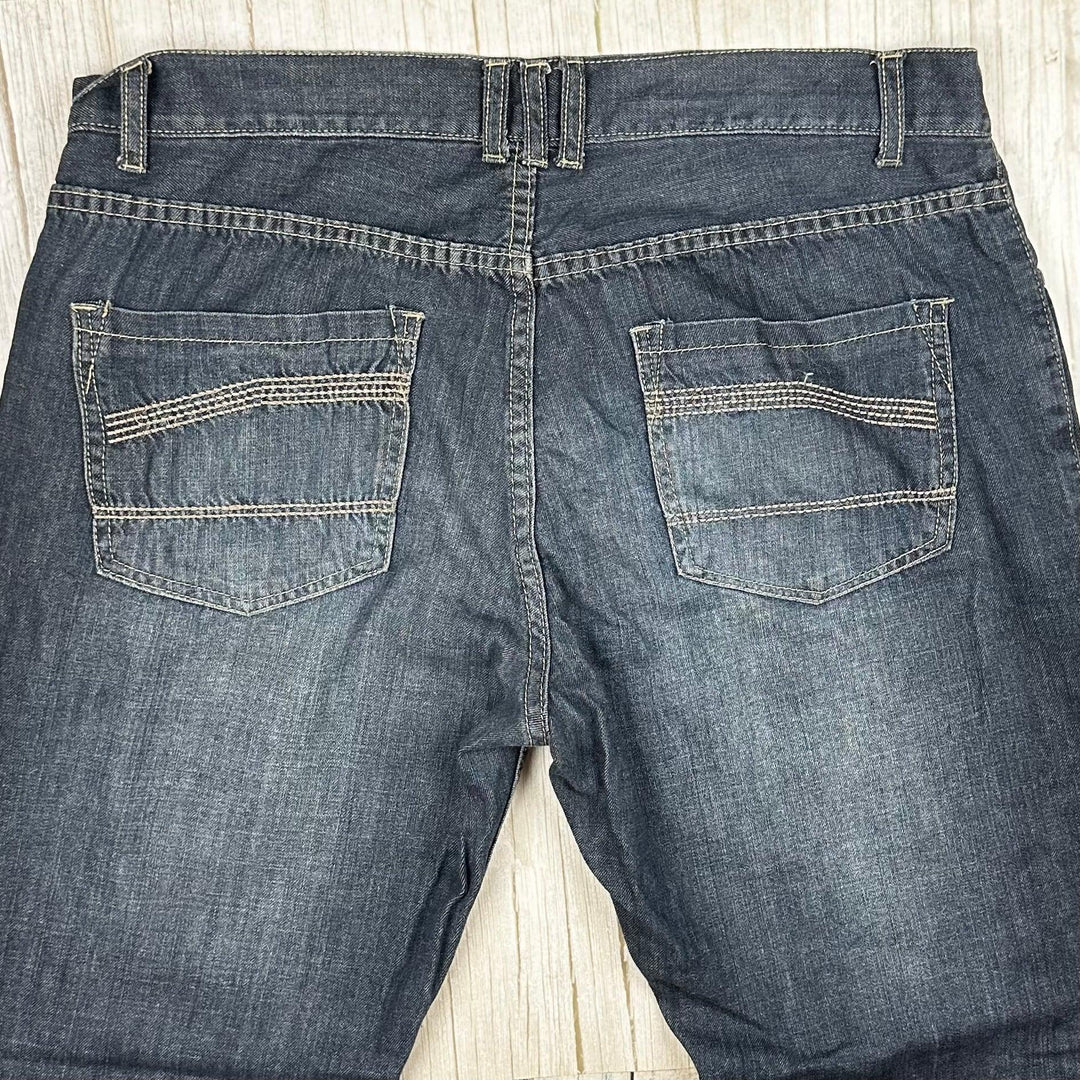 Shane Warne Spinners - Mens Classic Denim Jeans -Size 92