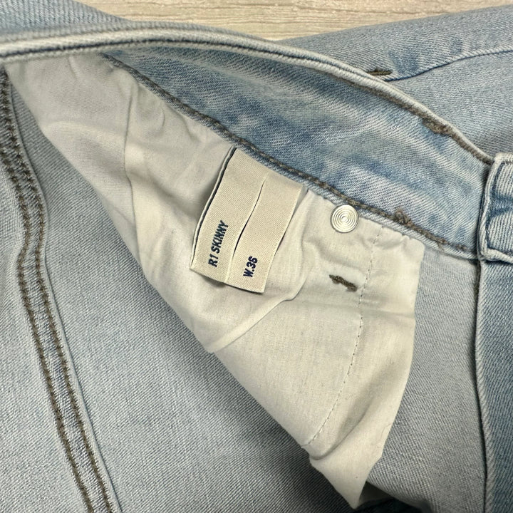 Riders by Lee 'R1 Skinny' Light Wash Stretch Jeans- Size 38