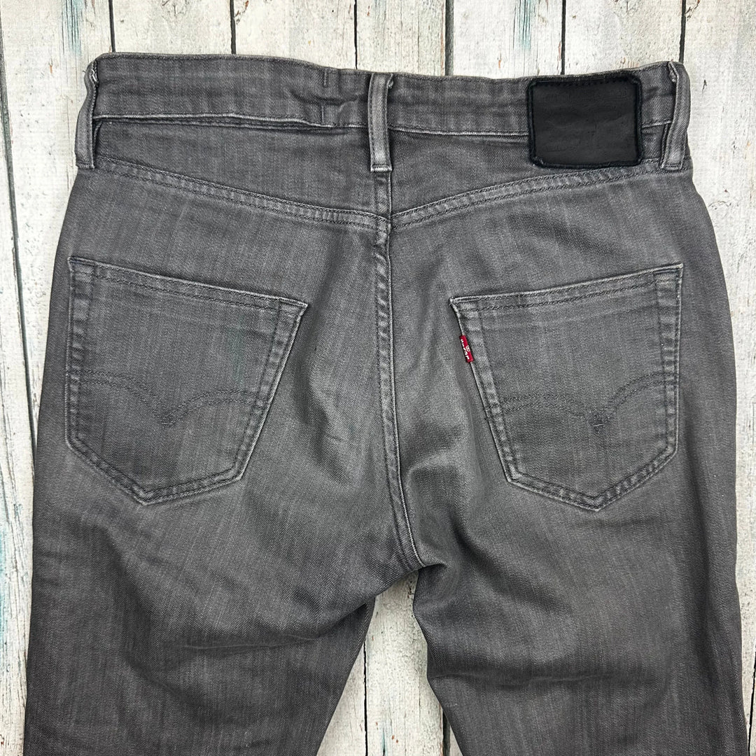 Levis length 30 clearance