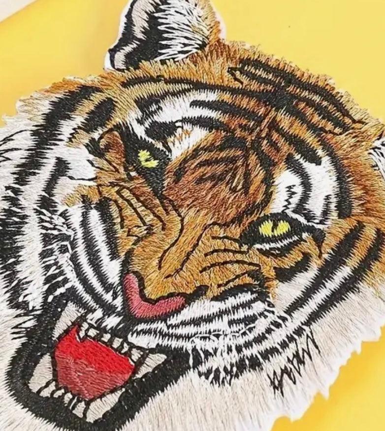 Roaring Tiger Head- Embroidered Cloth Patch - Jean Pool