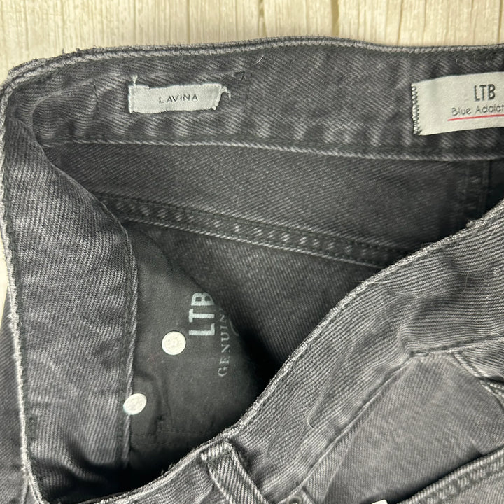 LTB Ladies 'Lavina' High Rise Tapered Jeans -Size 26