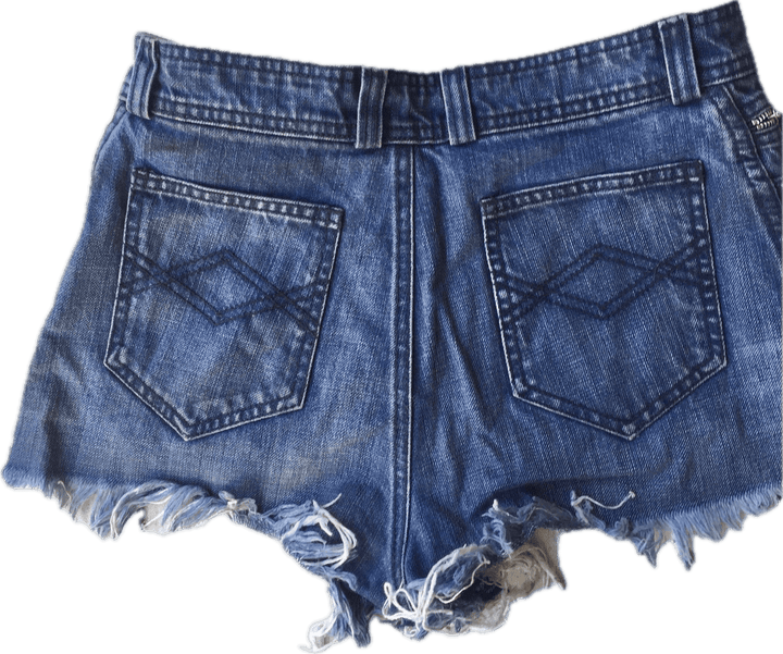 L'America Frayed Cut off Shorts -Size 8 - Jean Pool