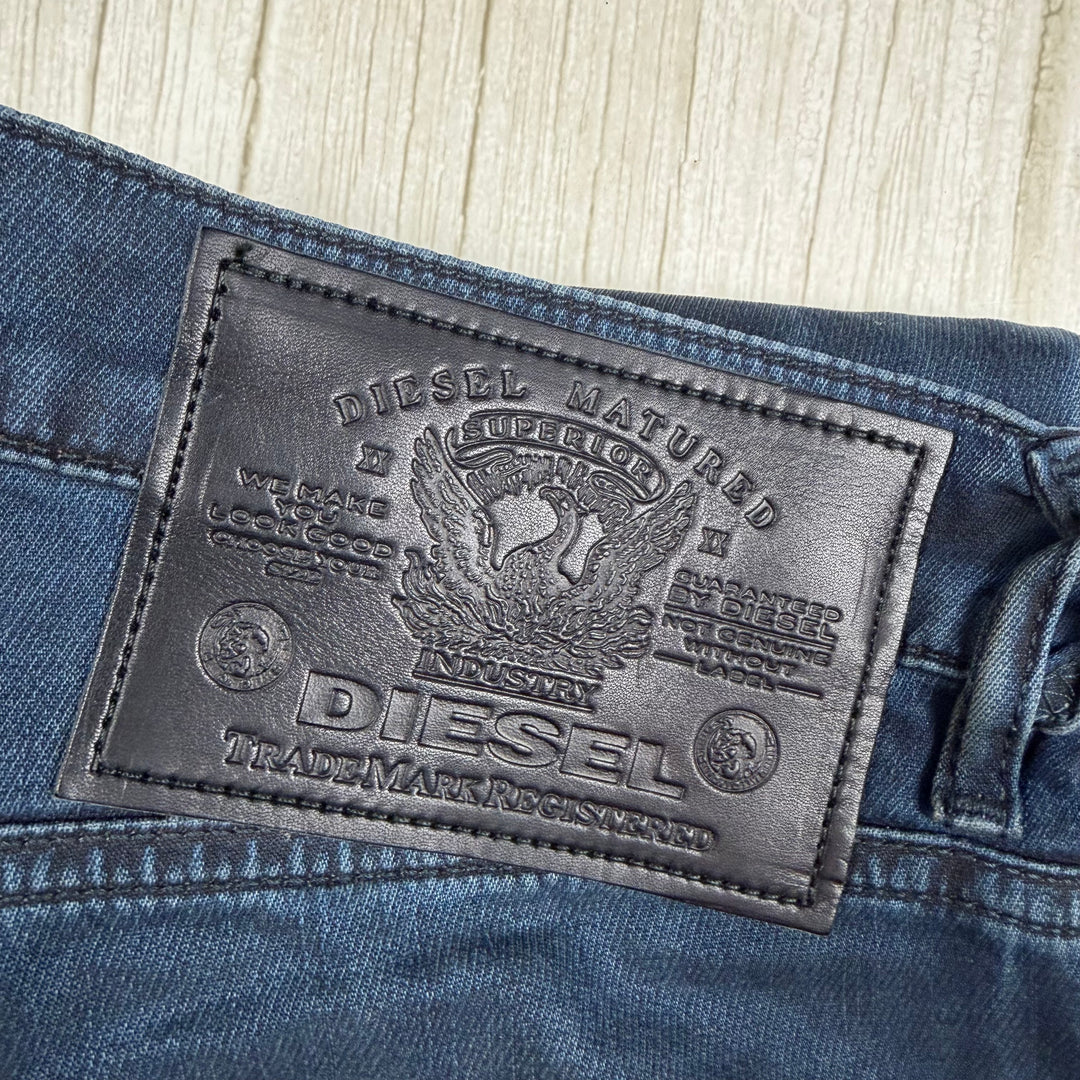 NWT - Diesel Denim 'D-Strukt Jogg' Slim Fit Jeans -Size 32