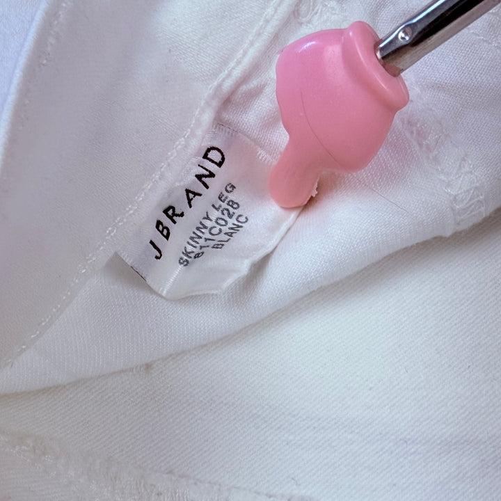 J Brand 'Skinny Leg' Mid Rise White Jeans - Size 26