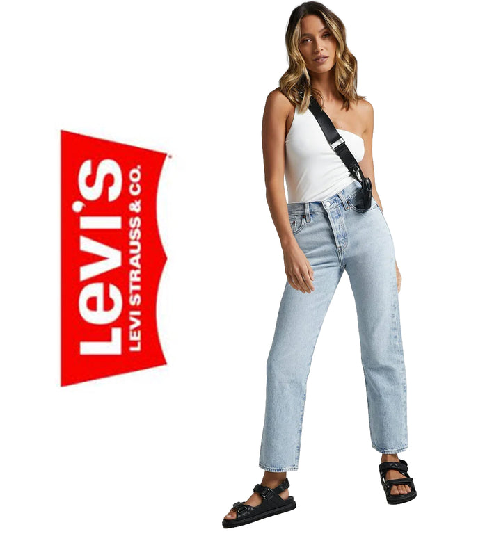 NWT - Levis Ladies Levis ‘Wedgie Straight’ Jeans  - Size 23/28