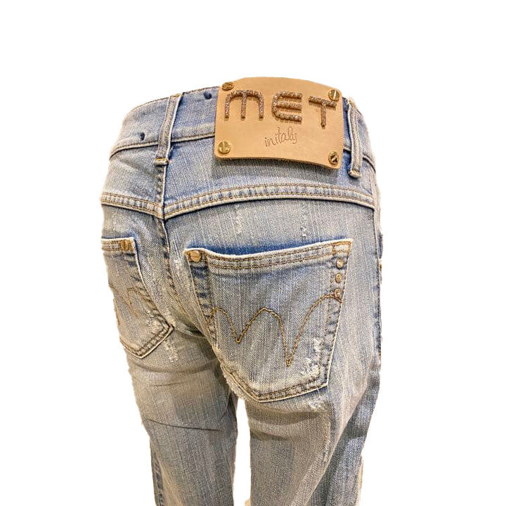 NWT- Italian MET Crystal Trim Low Rise Jeans- Size 30