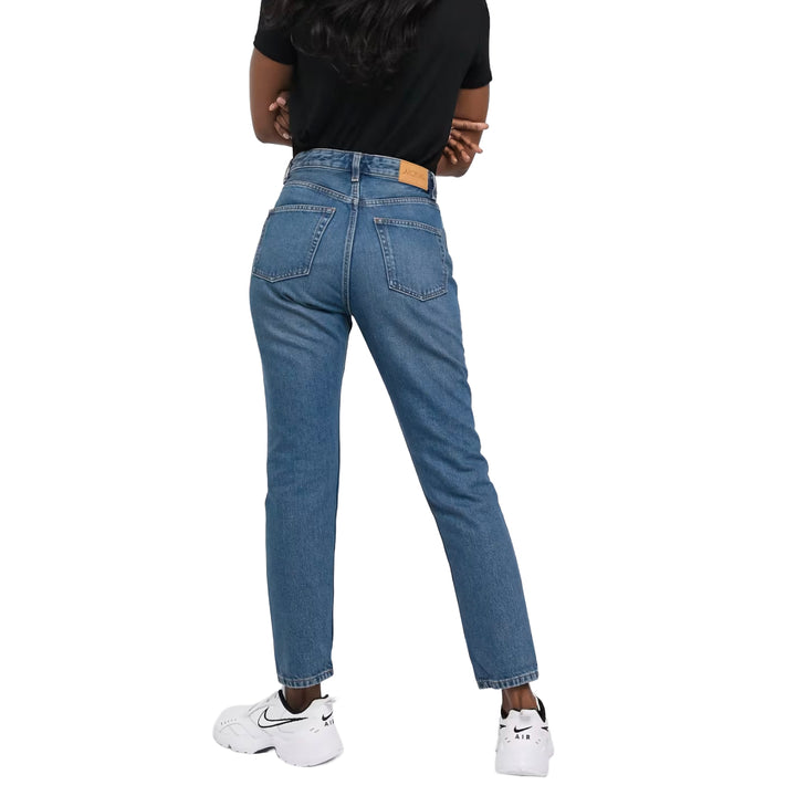 NWT - Monki Kimono High Rise Relaxed Jeans Size - 27"
