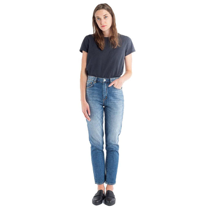 NEUW Ladies 'LOLA' High Rise Tapered Mom Jeans - Size 27