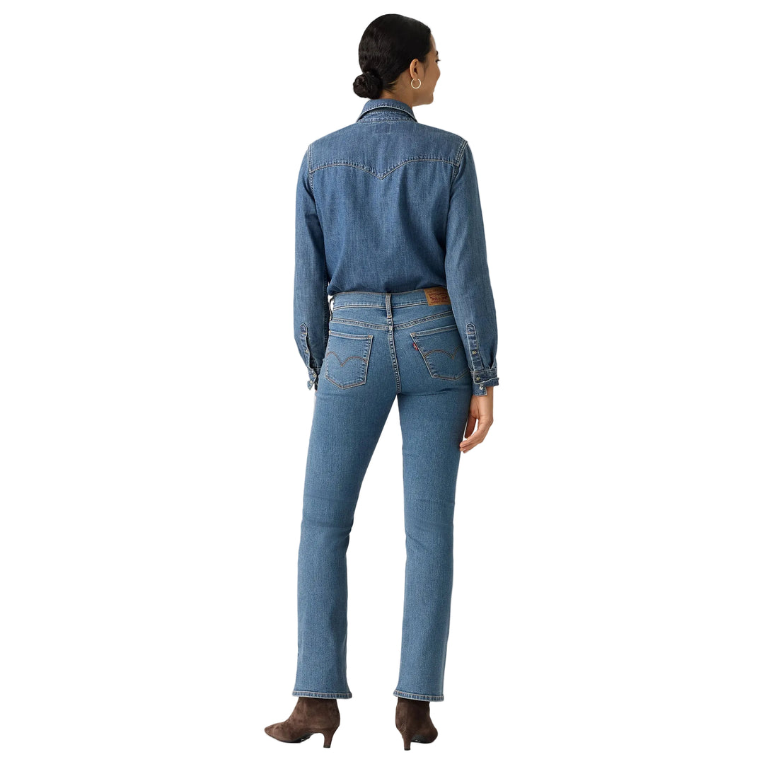 NWT- Levis 315 Shaping Bootcut Stretch Jeans- Size 32