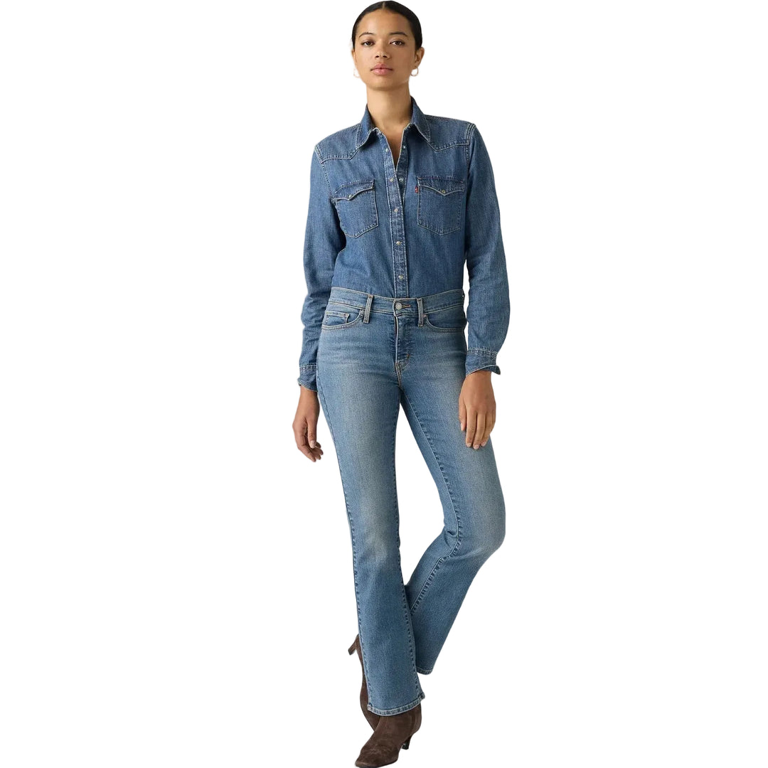 NWT- Levis 315 Shaping Bootcut Stretch Jeans- Size 32