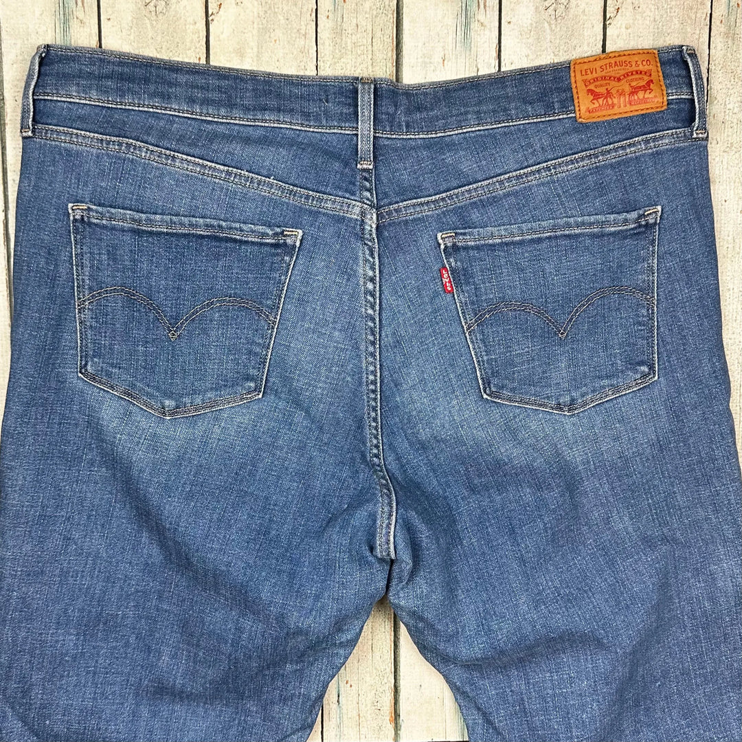 Levis Ladies 314 Shaping Straight Jeans - Size 34 (16AU) - Jean Pool