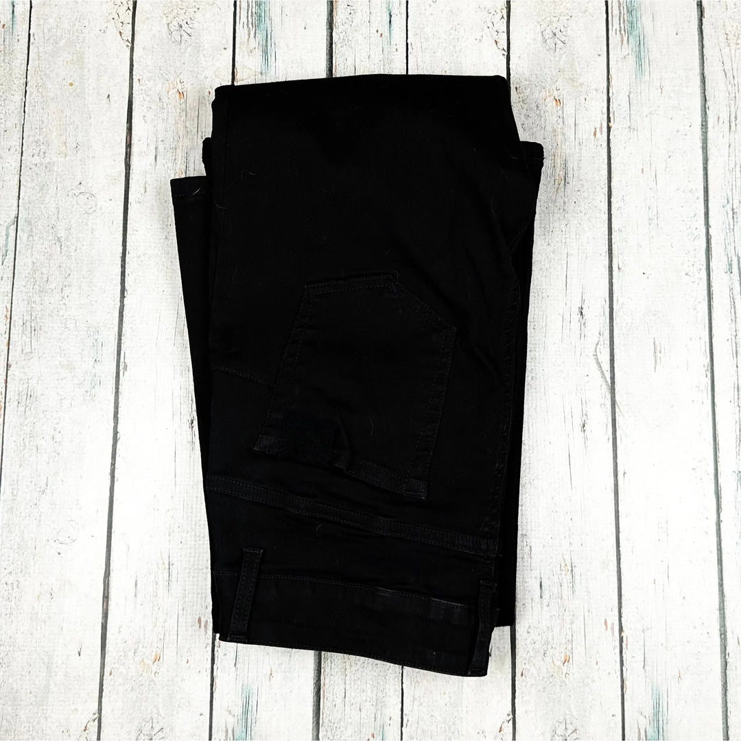 NEW - Be Blumarine Black Italian Flared Jeans - Suit Size 10 - Jean Pool