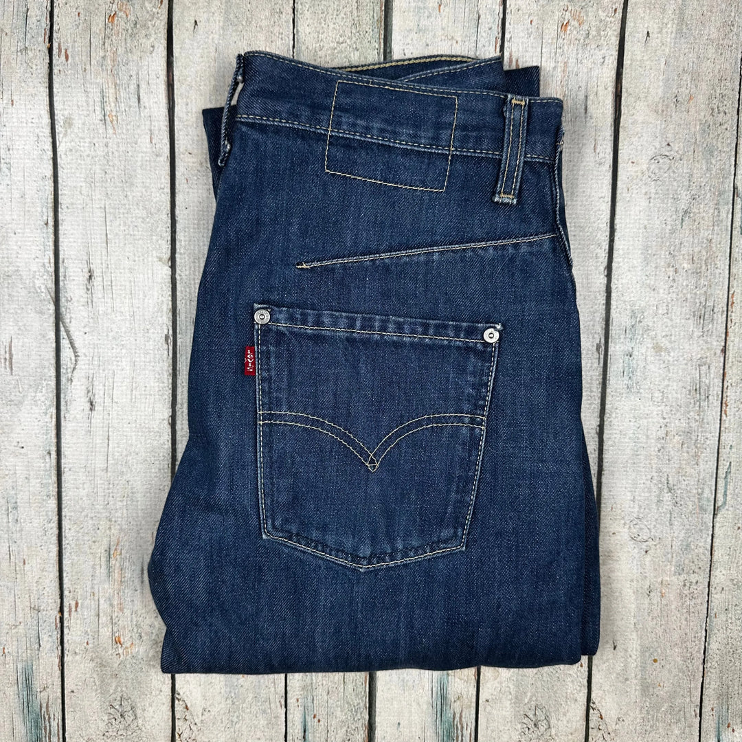 Levis Engineered Denim 90's Jeans -Size 29/32 - Jean Pool