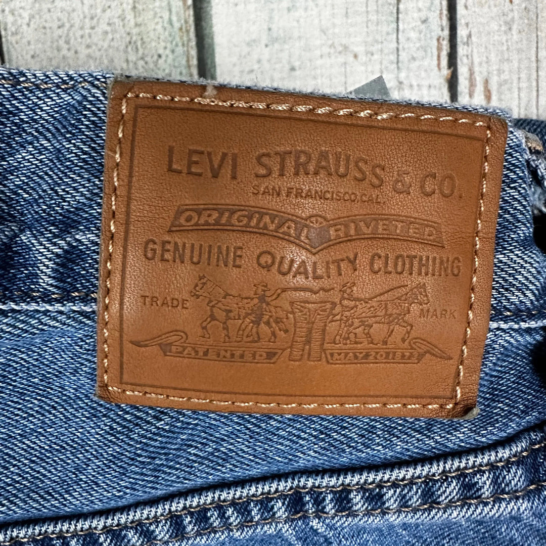 Levis Denim 'Baggy Dad' Wide Leg Jeans - Size 28 - Jean Pool