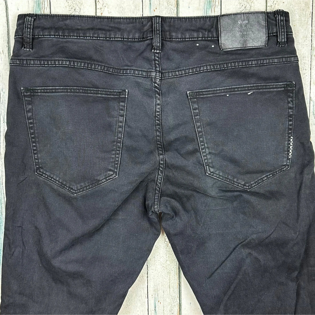 NEUW 'Lou Slim' Mens Black Jeans - Size 34/32 - Jean Pool