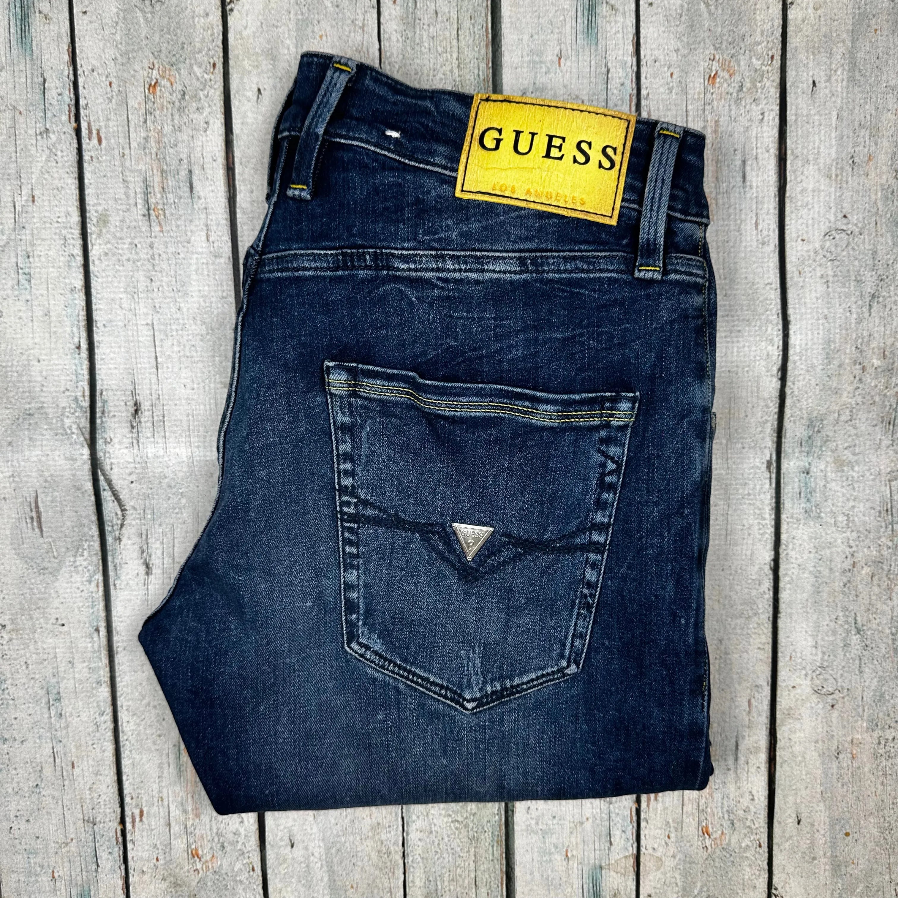 GUESS Vermont outlet Slim Straight Jeans sz 30