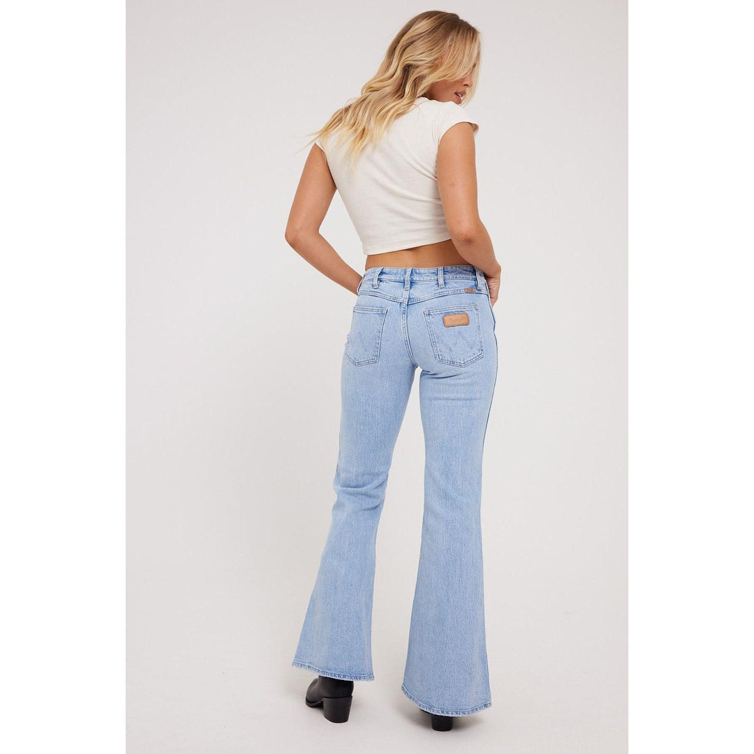 NWT- Wrangler Low Rise 'Lou Lou Bells' 70's Style Flared Jeans - Size 8 - Jean Pool