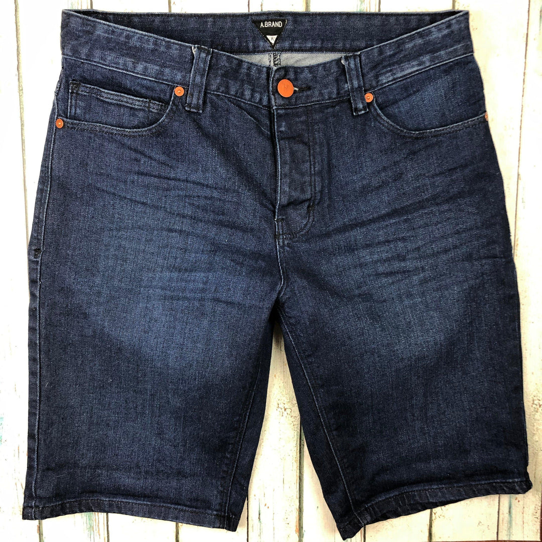 A Brand Mens Stretch Denim Shorts -Size 30-Jean Pool