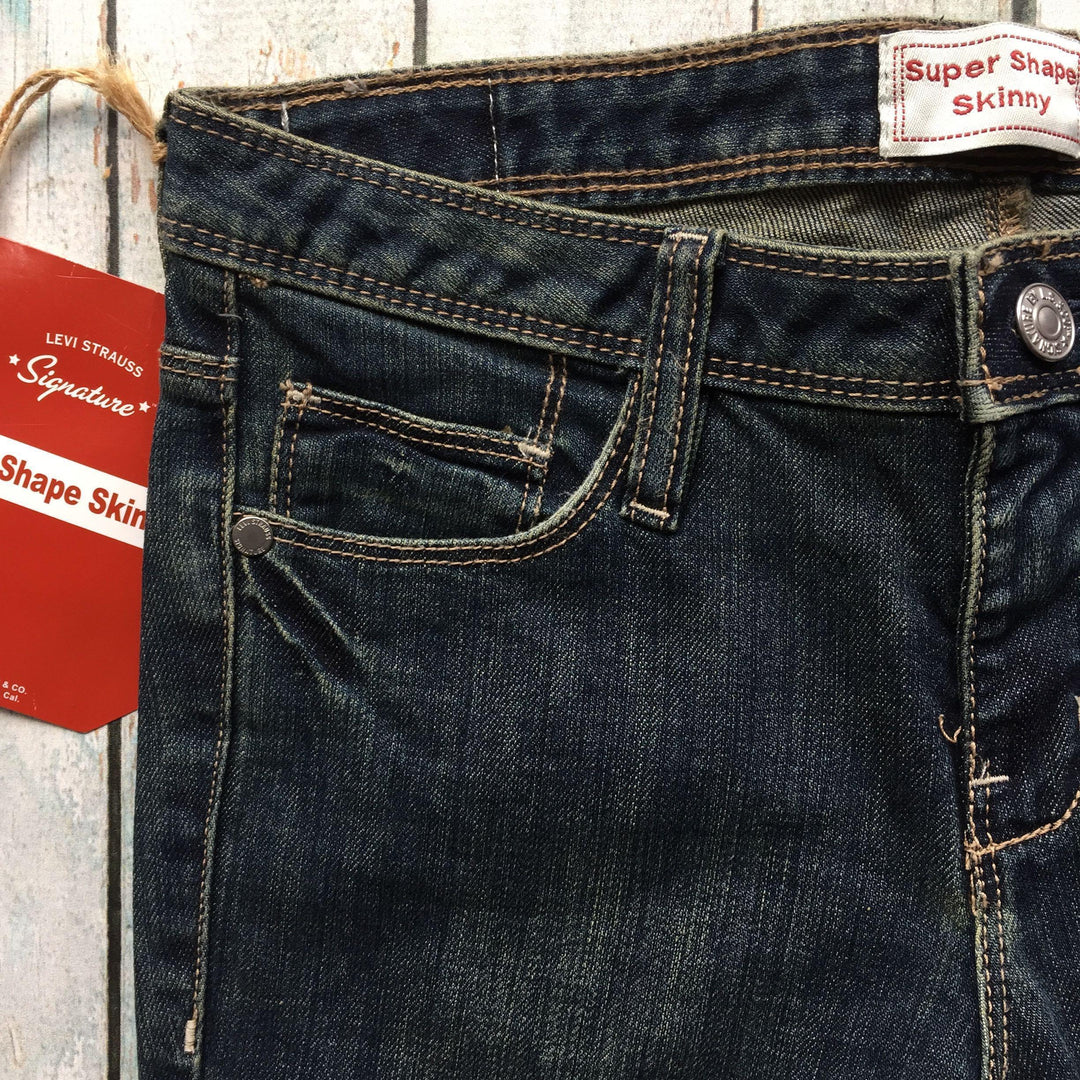 NWT - Levis Signature Slim Straight Blue -Size 25-Jean Pool