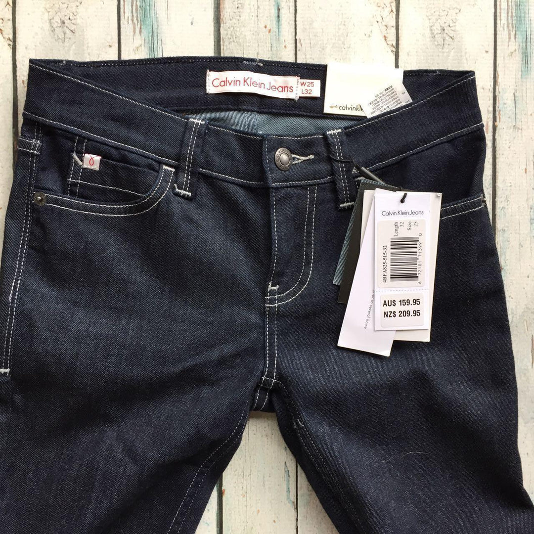 NWT - Calvin Klein Jeans Mid Rise Skinny - Size 25-Jean Pool