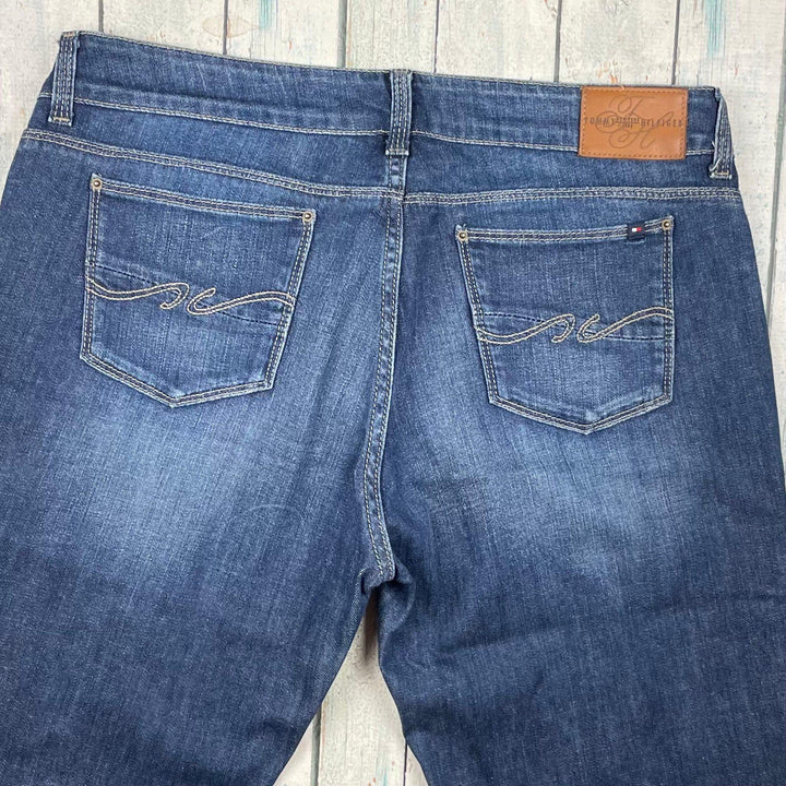 Tommy Hilfiger Distressed 'London' Regular Fit Jeans - Size 32/32 - Jean Pool