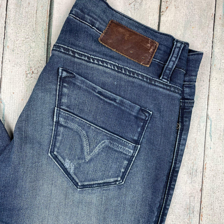 Diesel 'Larkee' Slim Straight Jeans Size - 27 ( 9AU) - Jean Pool