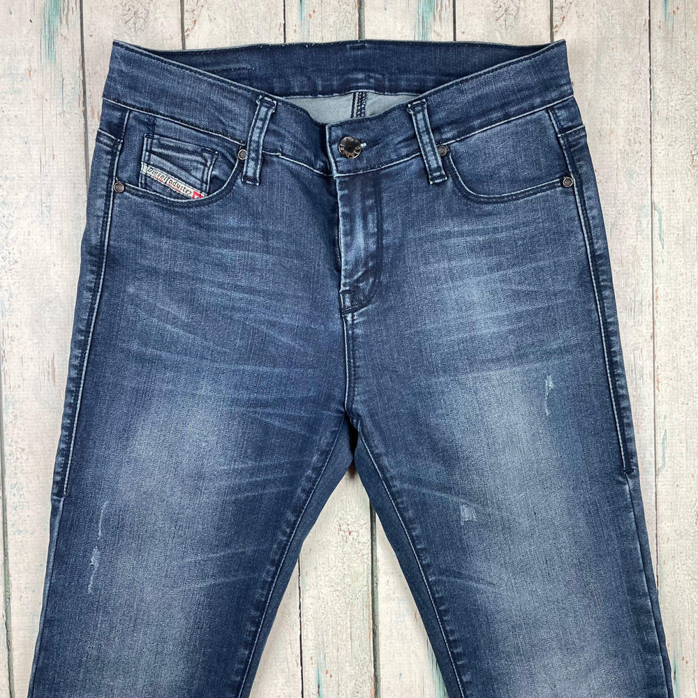 Diesel 'Larkee' Slim Straight Jeans Size - 27 ( 9AU) - Jean Pool