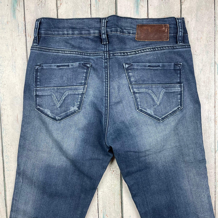 Diesel 'Larkee' Slim Straight Jeans Size - 27 ( 9AU) - Jean Pool