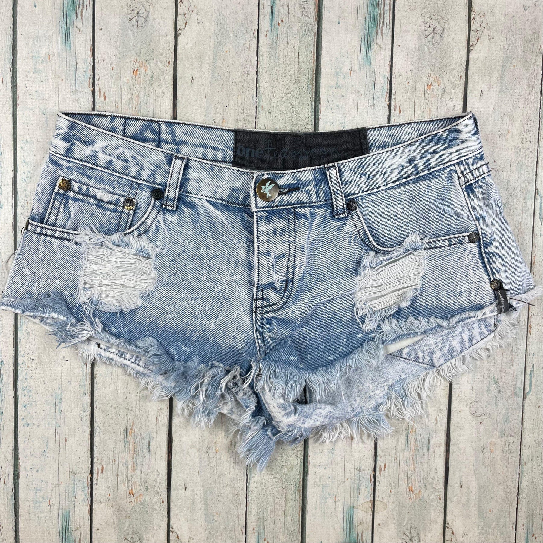 one teaspoon chargers shorts