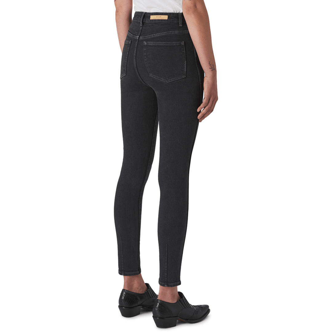 NWT- NEUW 'Marilyn' Super High Skinny Denim Jeans - Size 32/30 - Jean Pool