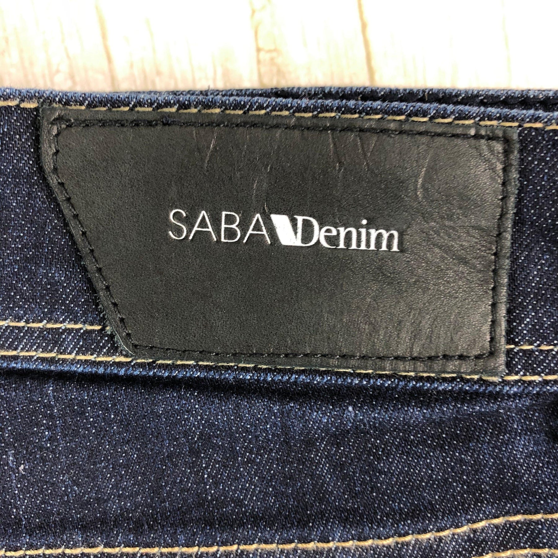 SABA Mid Rise Dark Wash Skinny Jeans -Size 30 – Jean Pool