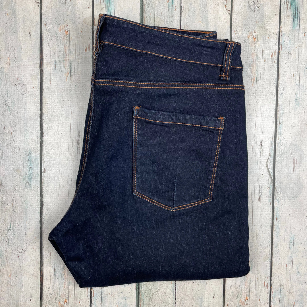 Country Road Dark Wash Slim Straight Jeans -Size 12 - Jean Pool