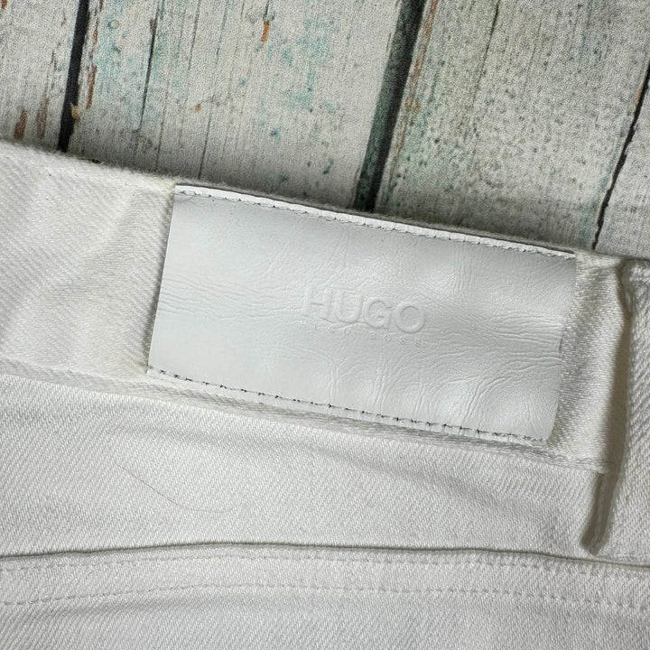 Hugo Boss Womens Slim Straight White Jeans - Size 28/34 - Jean Pool