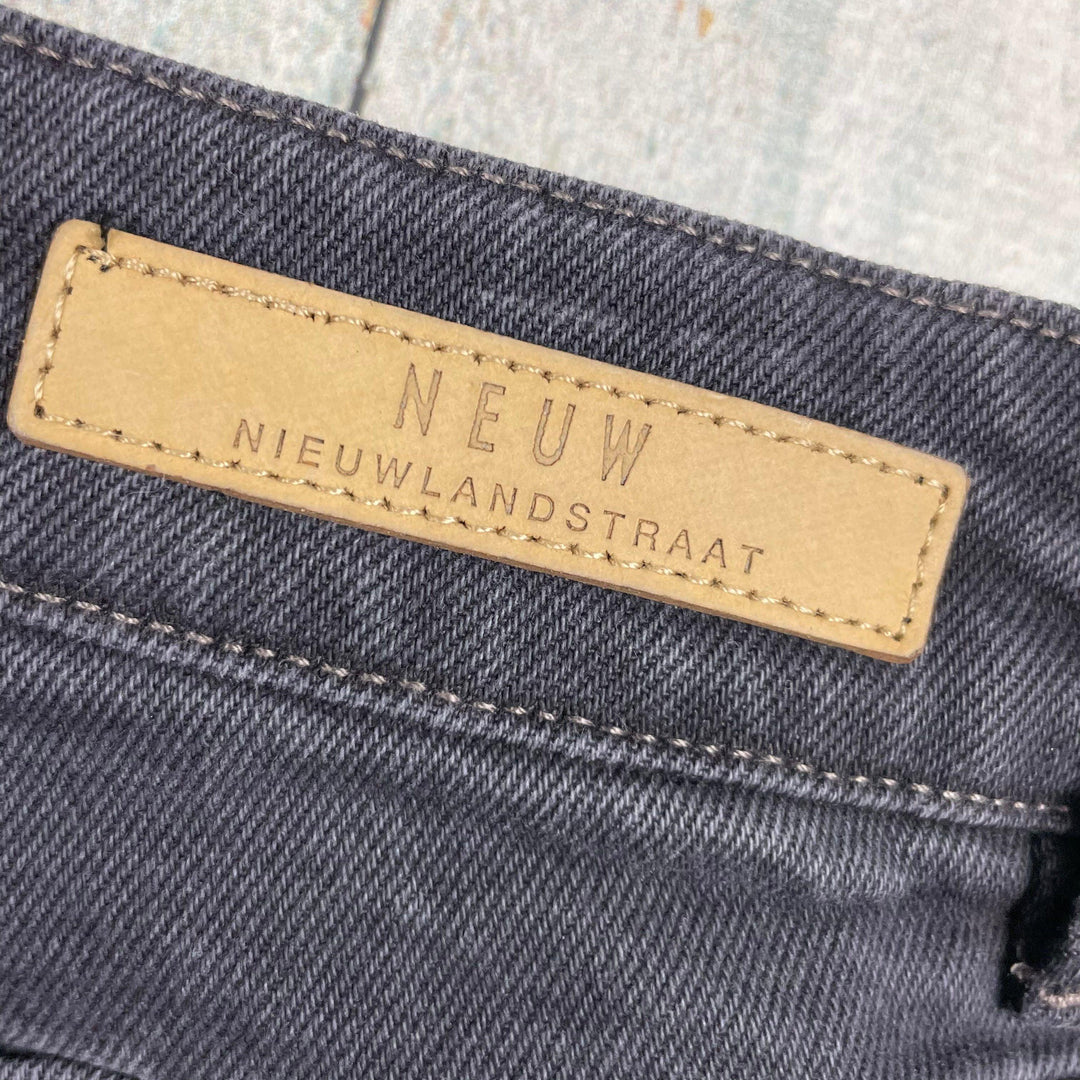 NEUW 'Marilyn' High Skinny Concrete Wash Jeans - Size 25 or 7 AU - Jean Pool