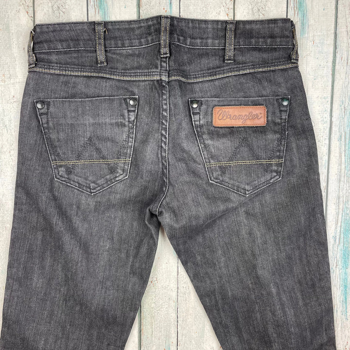 Wrangler Ladies 'Molly' Slim Tapered Jeans - Size 27 - Jean Pool