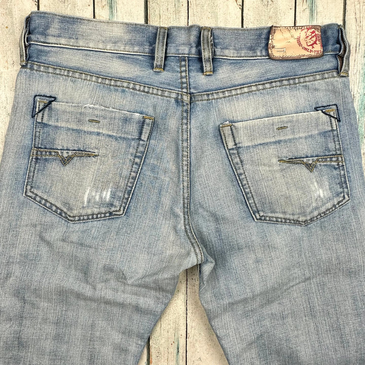 Diesel Mens Italian Made Denim Straight Fit Jeans -Size 34 - Jean Pool