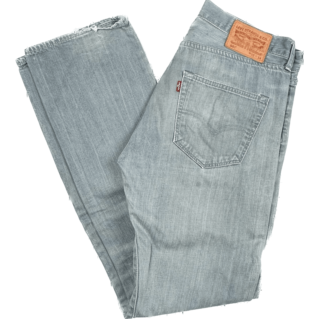 Levis 501 Mens Blue Grey Button Fly Denim Jeans - Size 32/34 - Jean Pool