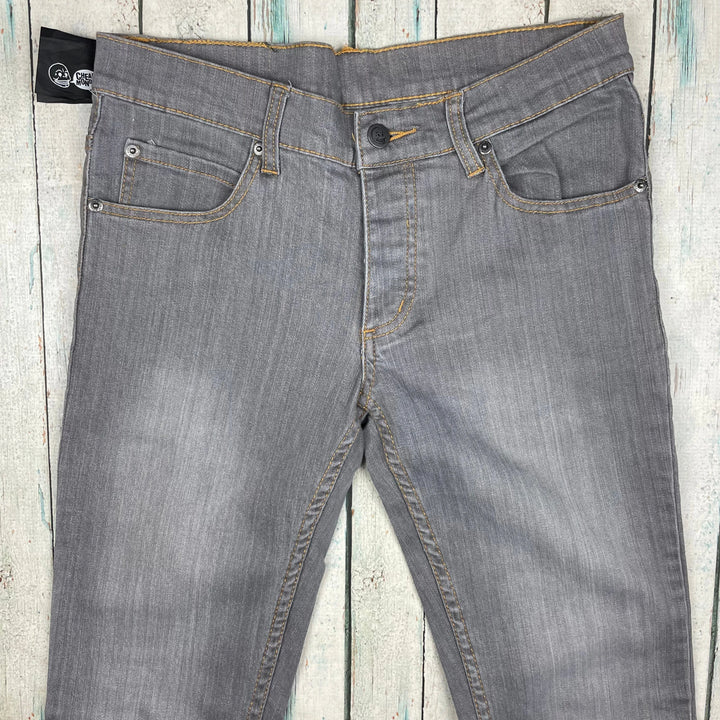 NWT - Cheap Monday 'Narrow Light Grey' Skinny Jeans - Size 30//32 - Jean Pool